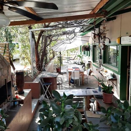 Xenia Bed & Breakfast Windhoek Bagian luar foto