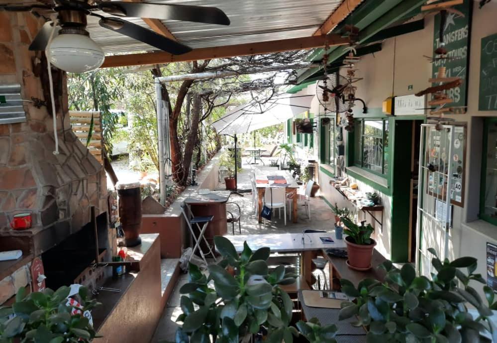 Xenia Bed & Breakfast Windhoek Bagian luar foto